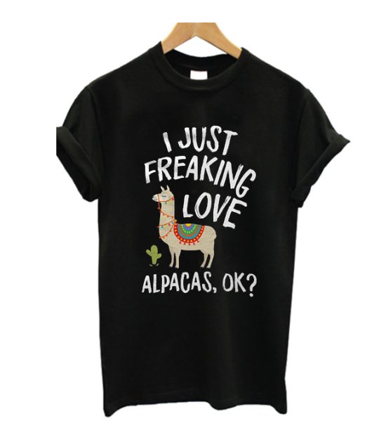 Alpaca Lovers T Shirt