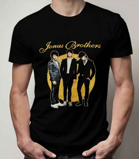 Jonas Brothers LT T-Shirt