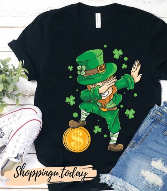 St Patricks Day Dabbing T-Shirt