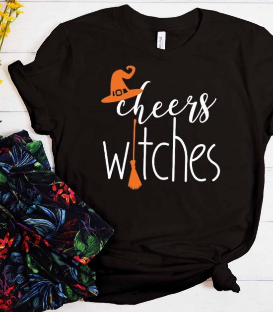 Cheers Witches Halloween Cool Trending T-Shirt