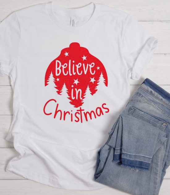 BELIEVE in Christmas Cool Trending graphic T Shirt