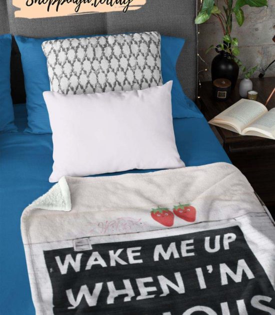 Wake Me Up When I'M Famous Cute Graphic Blanket